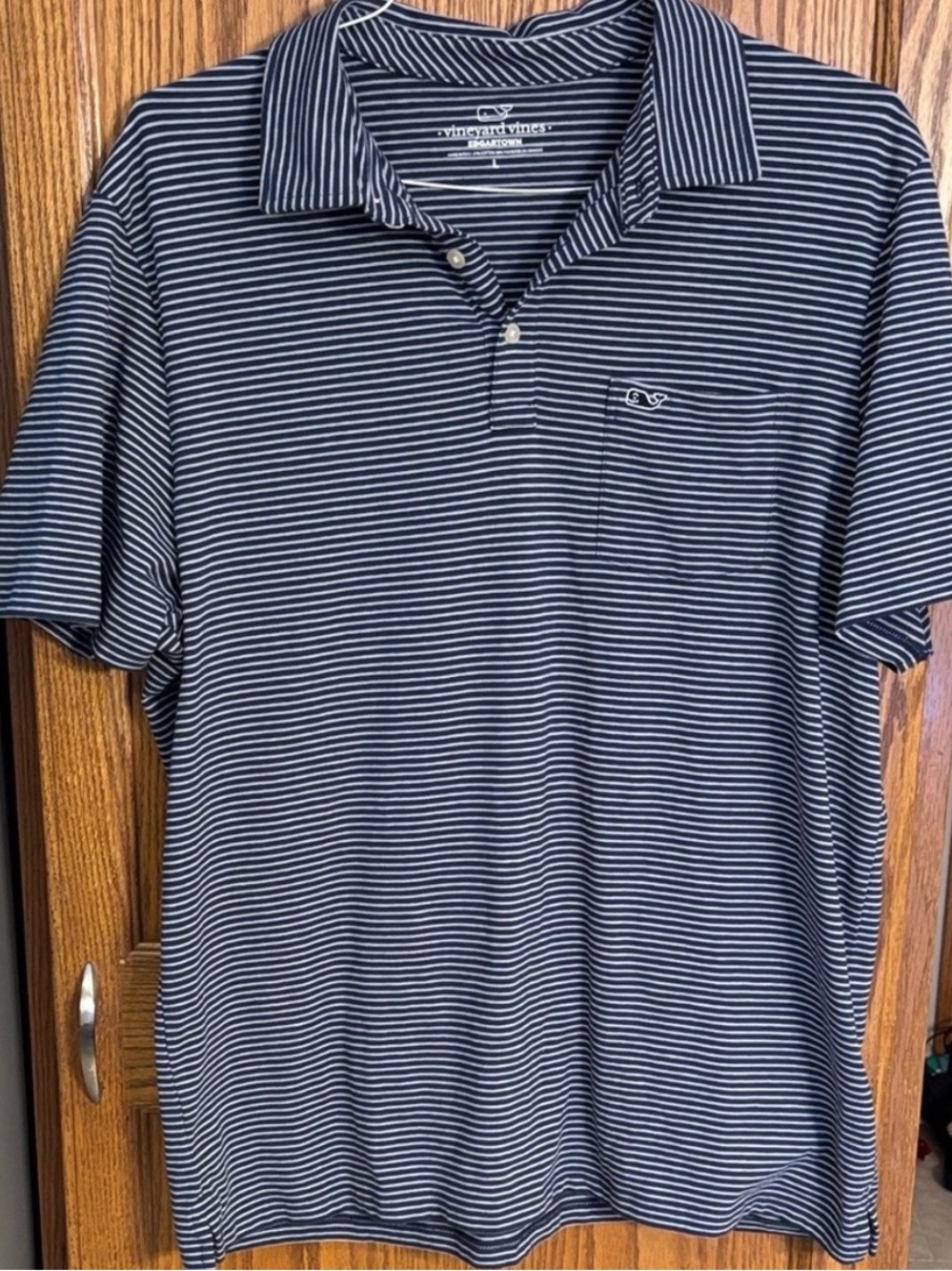 Vineyard Vines Men's Blue and Gray Striped Edgartown Polo, Like New, Large